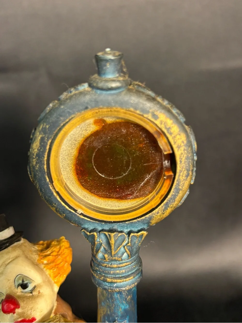 Castle Rein 70s Vintage Clown Playing Flute Street lamp Clock Vintage Ceramic***